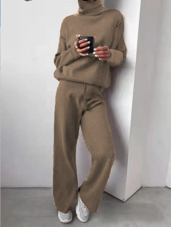 Set Giulia – Elegante y Cálida, con Suéter de Cuello Alto y Pantalón Largo – Conjunto Invierno Mujer