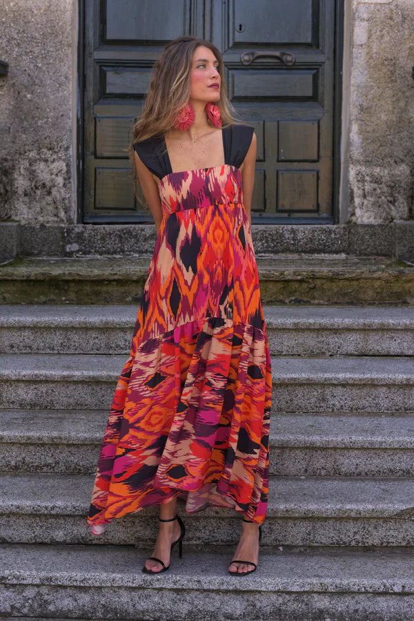 Vestido largo de fiesta Zahara™ con estampado étnico, tirantes de tafetán negro y bajo asimétrico