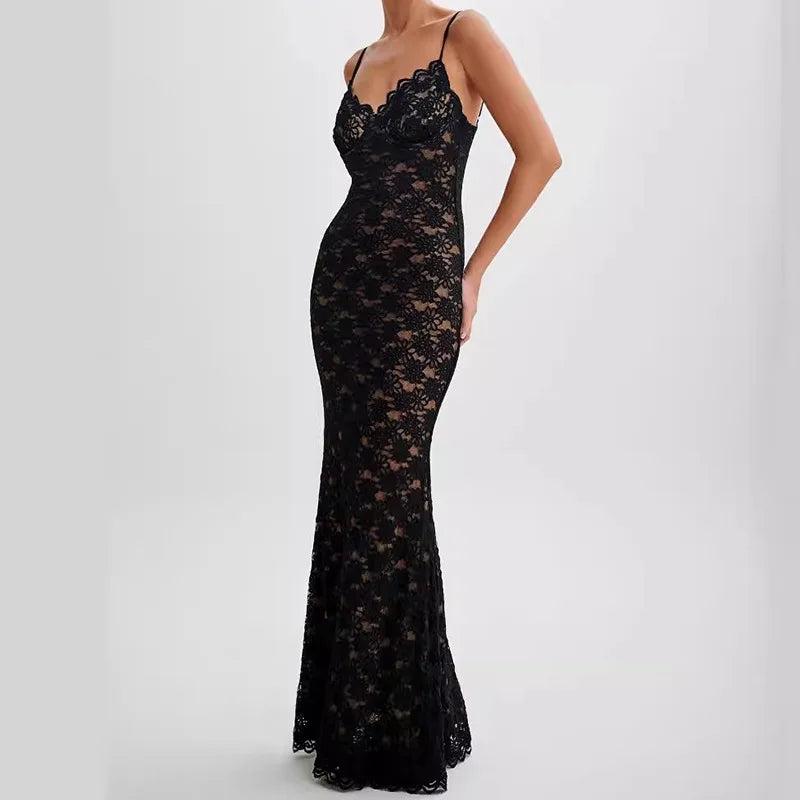 Selene™ vestido midi negro de encaje con escote favorecedor y detalles transparentes