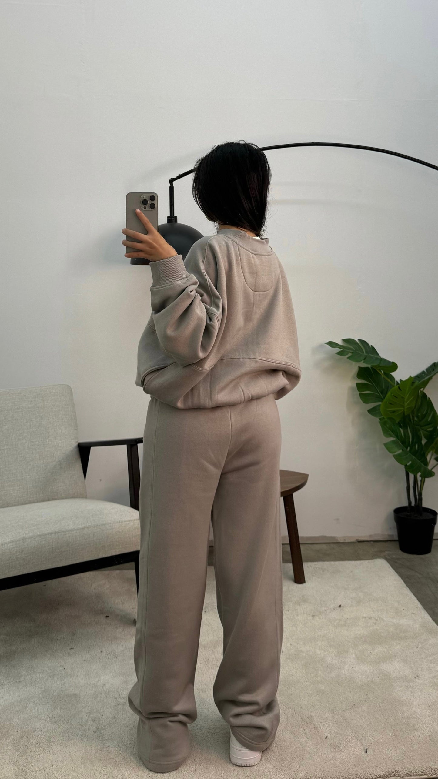Comfortabel joggingpak dames, zachte ademende stof, minimalistisch design