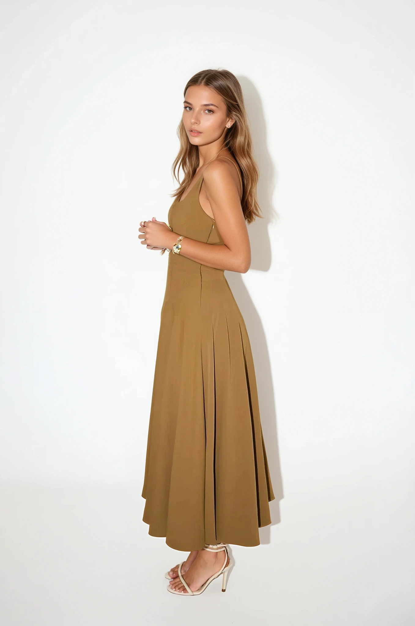 Vestido Largo con Tirantes Ajustables – Frescura y Estilo Natural – Mina