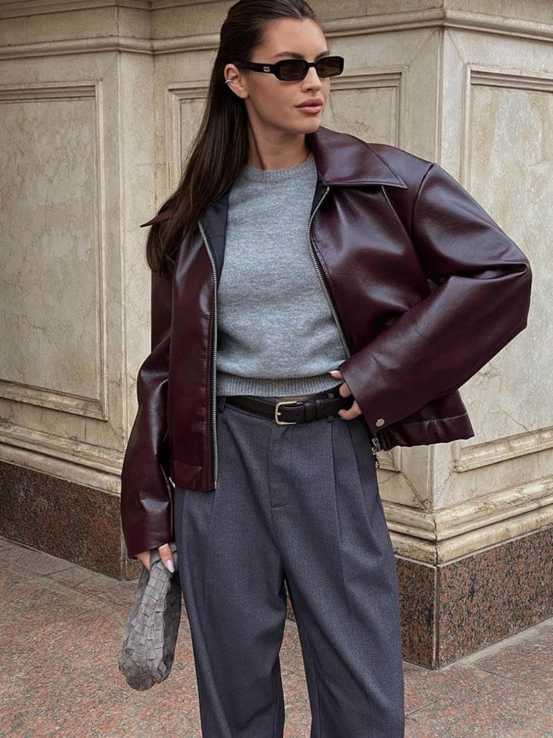 Chaqueta Bomber Cuero Mujer con Mangas 7/8 y Cuello Clásico