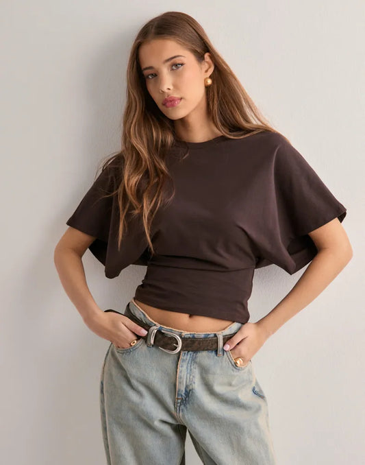 Cropped t-shirt Maja para mujer con mangas amplias y ajuste moderno
