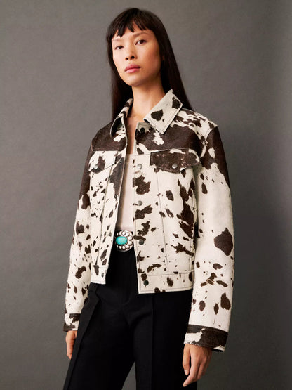 Chaqueta Estampada Mujer con Diseño de Vaca y Patrones de Animales