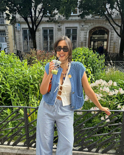 Suéter de punto Saar para mujer con diseño simple y elegante