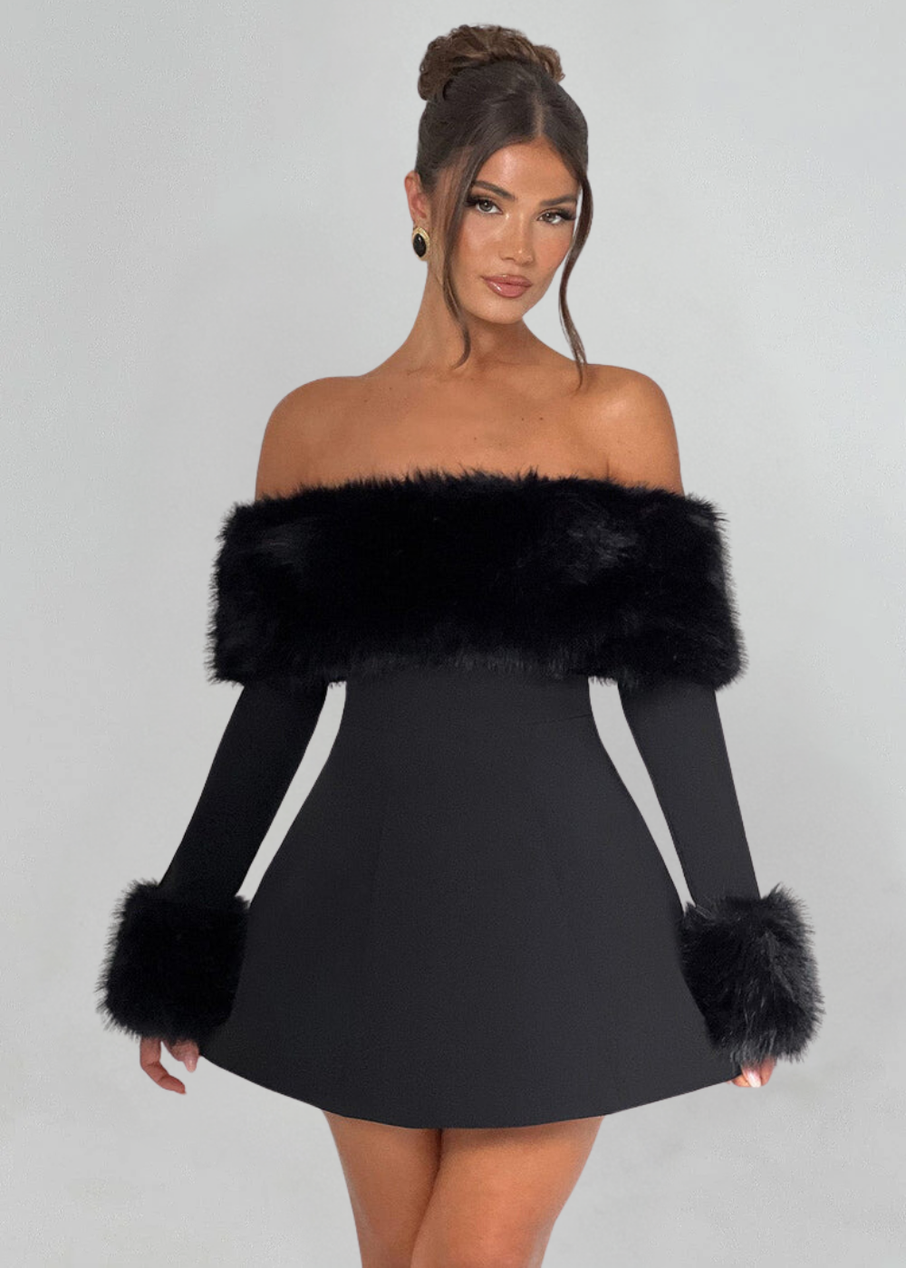 Vestido Off-Shoulder Mujer – Mangas de Piel Elegantes – Serena Mini Dress