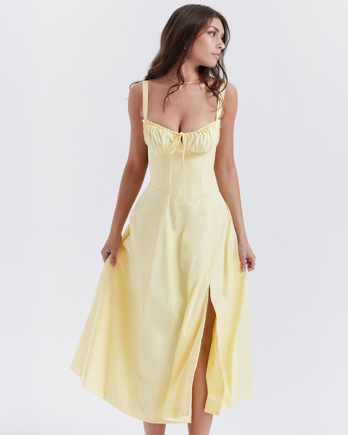 Vestido Mini con Escote Cruzado – Encanto y Estilo Femenino – Aurora
