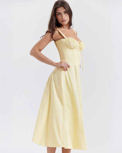 Vestido Mini con Escote Cruzado – Encanto y Estilo Femenino – Aurora