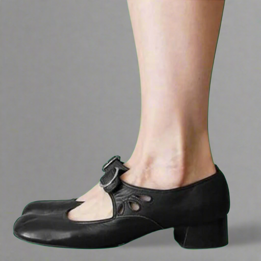 Sandalias Gunda elegantes y cómodas para dama en color negro