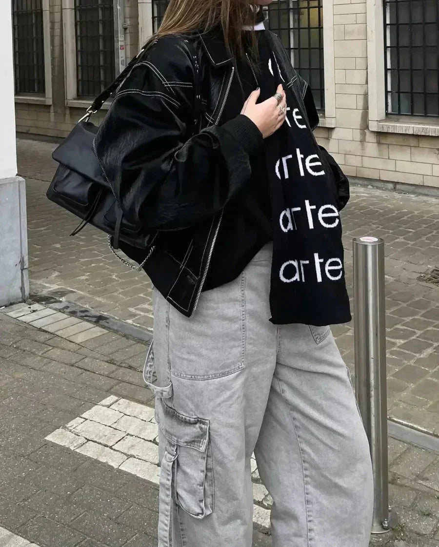 Chaqueta Bomber de Cuero Mujer – Estilo Clásico y Sofisticado – Clementine