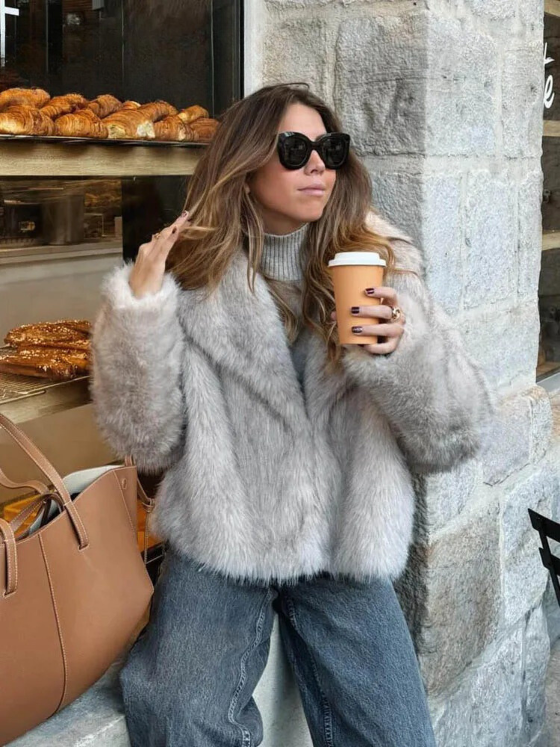 Abrigo oversize Livia para mujer con forro de piel sintética, elegante y cálido para invierno
