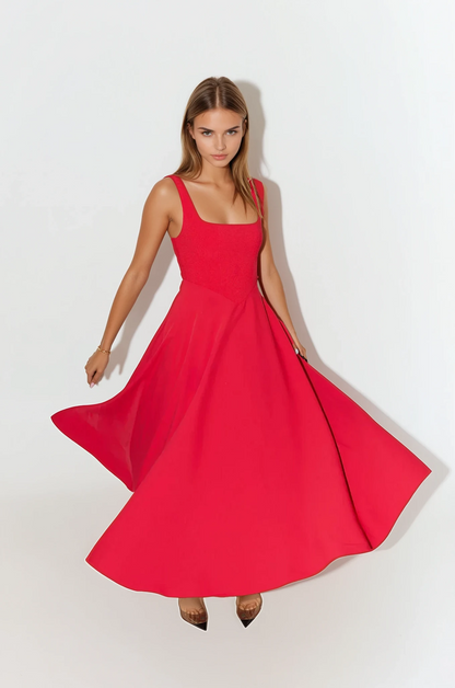 Vestido largo Mina con tirantes ajustables y caída fluida, estilo fresco y natural