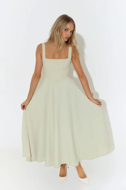 Vestido largo Mina con tirantes ajustables y caída fluida, estilo fresco y natural