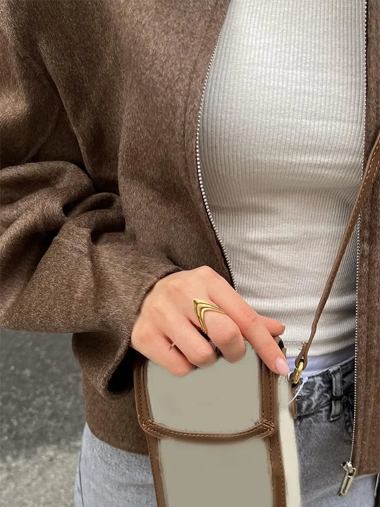 Abrigo de lana Raffaela para mujer con diseño vintage y elegante
