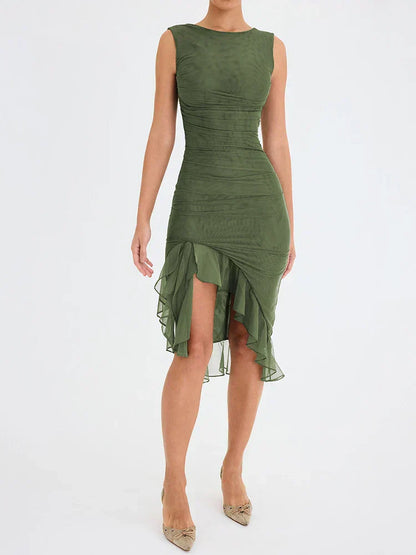 Vestido largo LaLuna con corte fluido y tirantes finos, estilo chic femenino