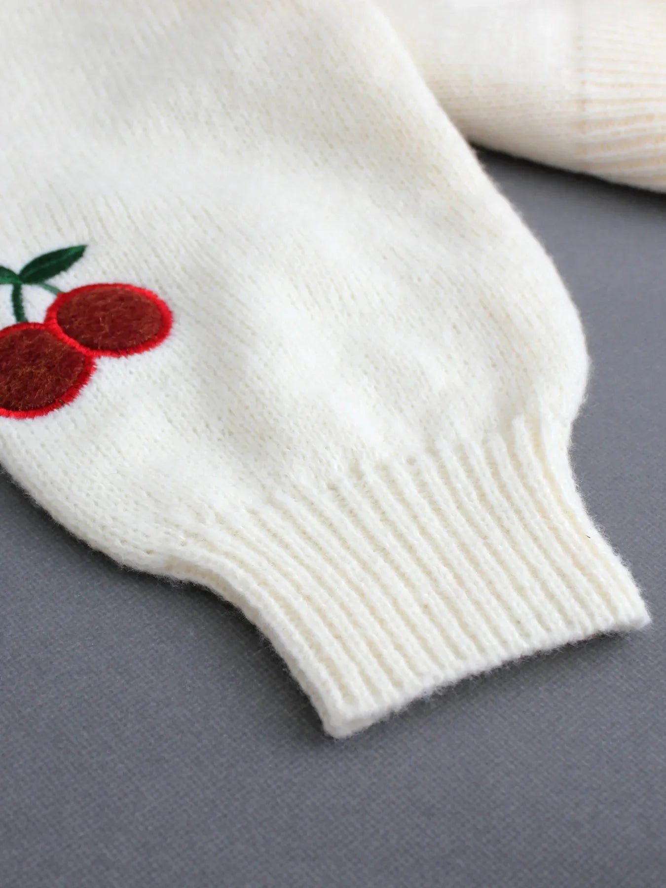 Cardigan de punto con estampado de cereza para mujer, cálido y estilizado