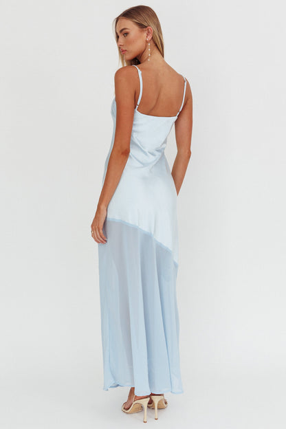 Isabela™ vestido largo elegante con escote en V, caída fluida y silueta femenina para mujer