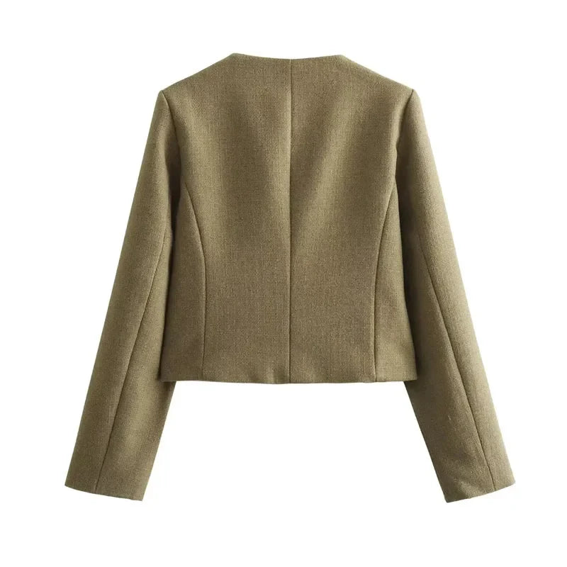 Chaqueta corto Azzurra para mujer, cálida y elegante, disponible en Sofia Barcelona