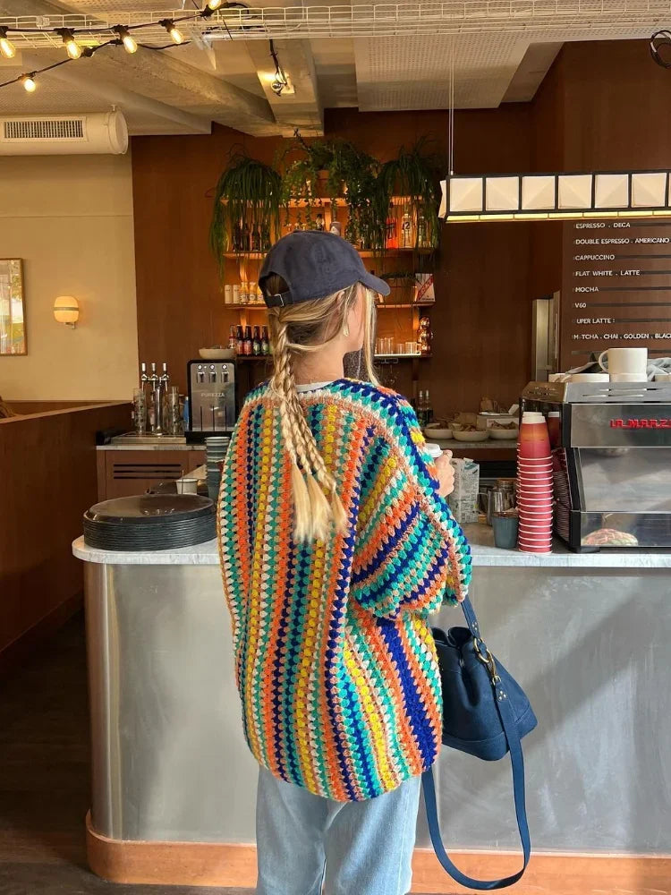 Cardigan de punto colorido Gaia para mujer, cálido y estilizado