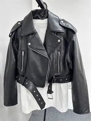 Chaqueta de cuero corta Melissa para mujer elegante