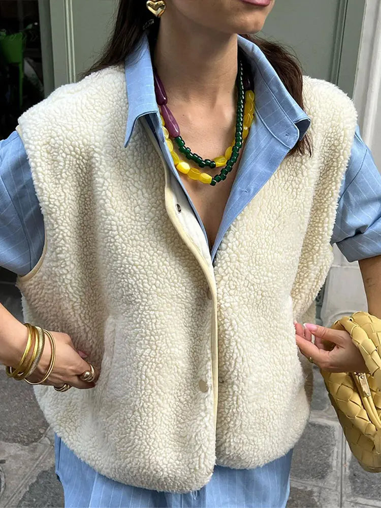 Chaleco de lana Frida para mujer con diseño clásico y cálido