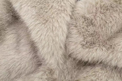 Abrigo Annalisa de piel sintética para mujer con diseño relajado y detalles elegantes