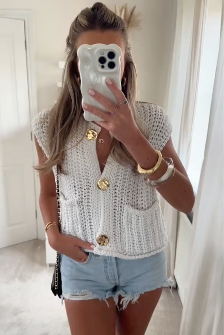 Suéter de punto Saar para mujer con diseño simple y elegante