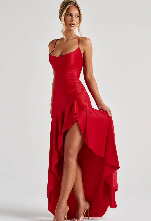 Vestido Largo con Espalda Descubierta – Elegancia y Sensualidad Natural – Samira