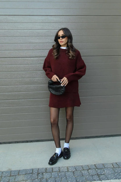 Conjunto de Lana Mujer – Suéter y Falda Corto Elegante – Kara