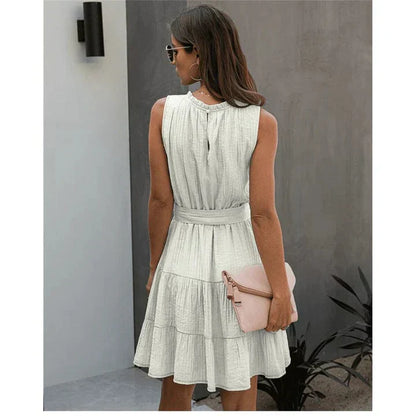 Chique corta vestido de Ibiza blanco Jill con estilo bohemio para verano