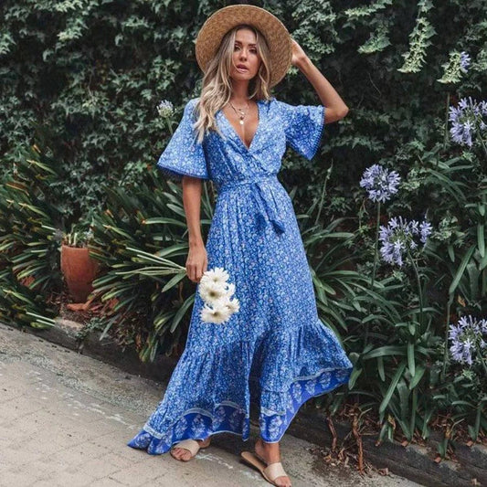 Vestido chic floral con escote halter para mujer, elegante y versátil