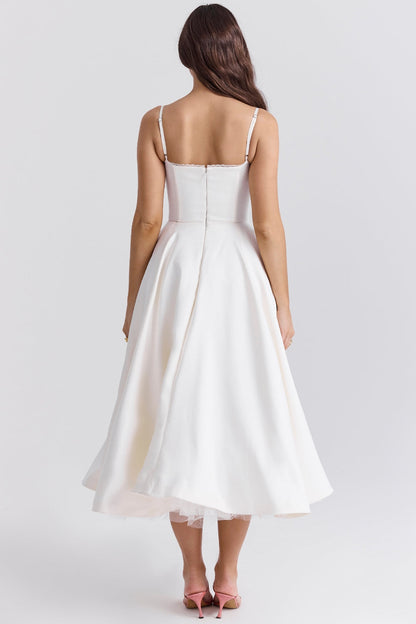 Vestido Midi de Tul – Toque Romántico y Elegancia Ligera – Cindy