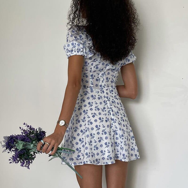 Vestido blanco de verano Noviâ„¢ Kort con estampado boho de flores