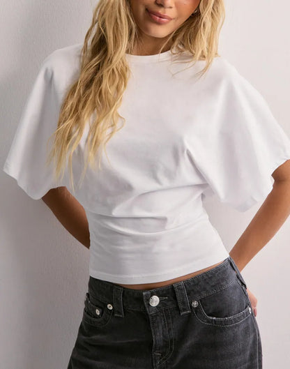 Cropped t-shirt Maja para mujer con mangas amplias y ajuste moderno